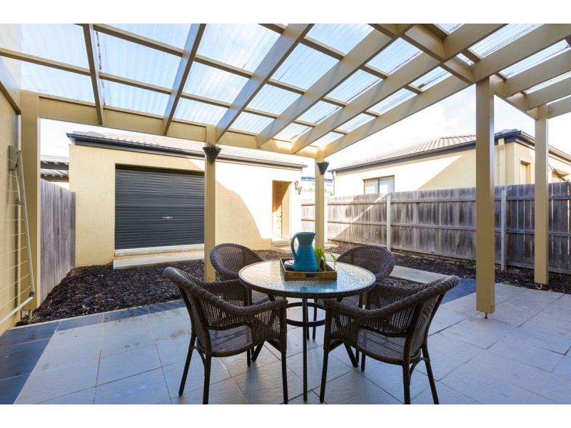 73 Alice Cummins Street, Gungahlin ACT 2912