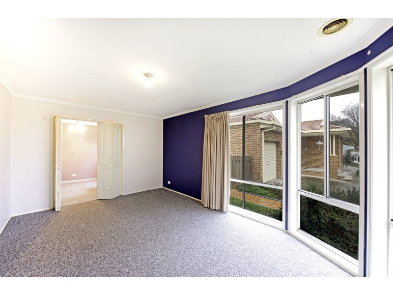 7 Gurrit Place, Ngunnawal ACT 2913