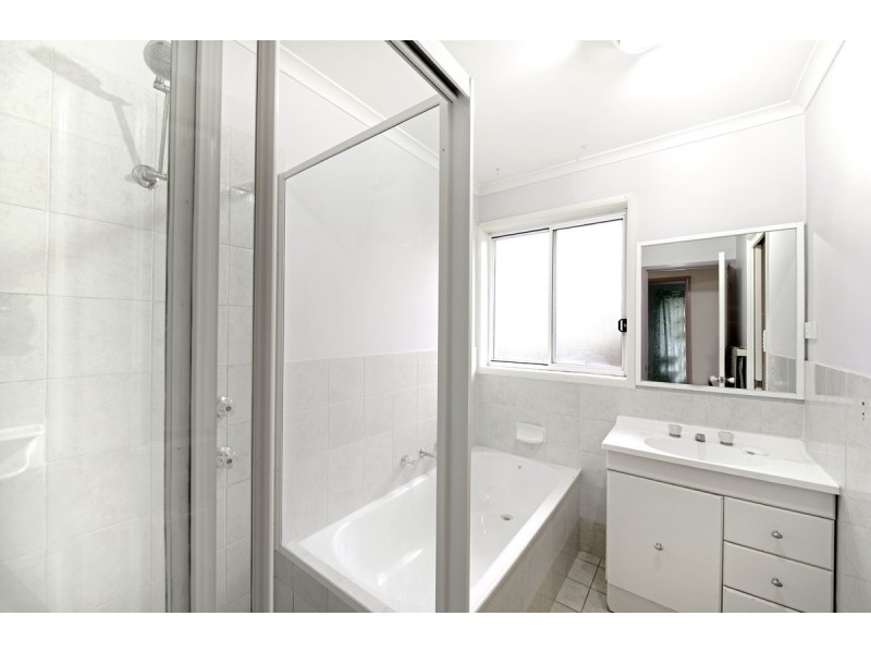 7 Gurrit Place, Ngunnawal ACT 2913