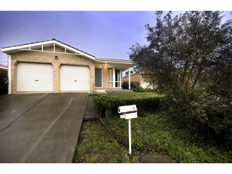 7 Gurrit Place, Ngunnawal ACT 2913