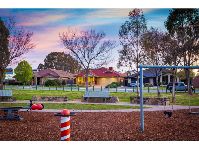 6 Encounter Street, Harrison ACT 2914