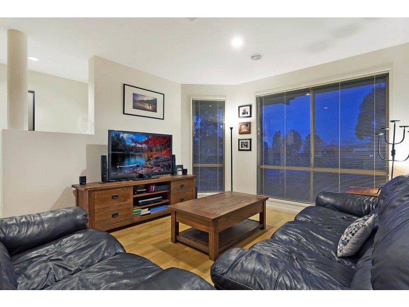 6 Encounter Street, Harrison ACT 2914