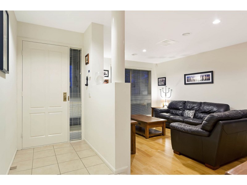 6 Encounter Street, Harrison ACT 2914