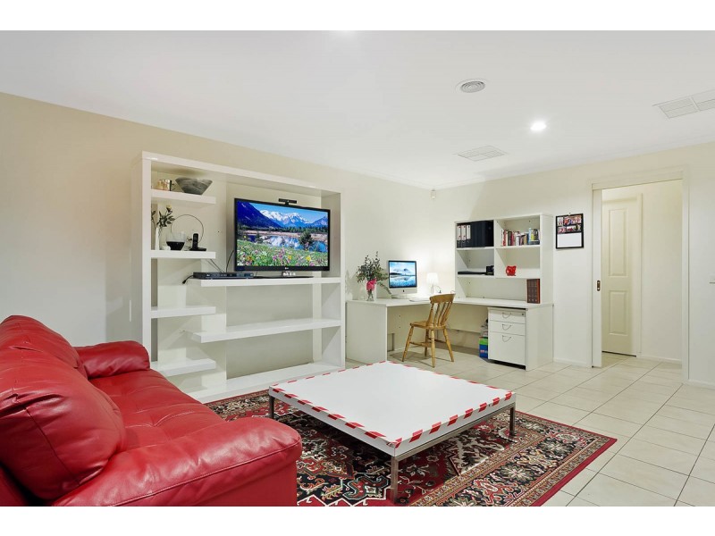 6 Encounter Street, Harrison ACT 2914