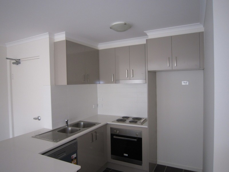 64/75 Elizabeth Jolley Crescent Mosa, Franklin ACT 2913