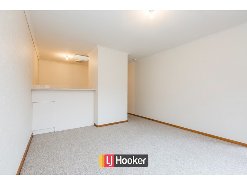 2/124 Kosciuszko Avenue, Palmerston ACT 2913