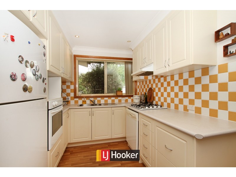 7 Tom Place, Charnwood ACT 2615
