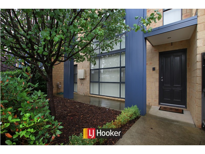 363 Anthony Rolfe Avenue, Gungahlin ACT 2912