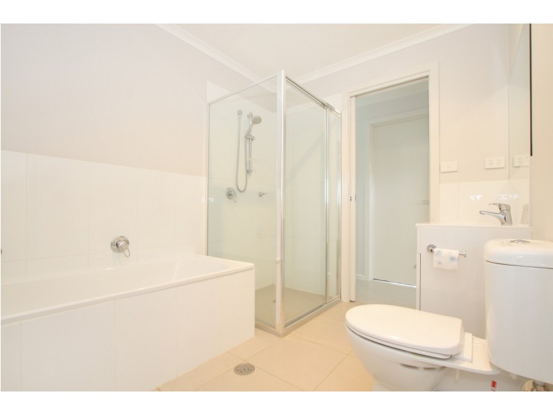 69 Ormiston Circuit, Harrison ACT 2914