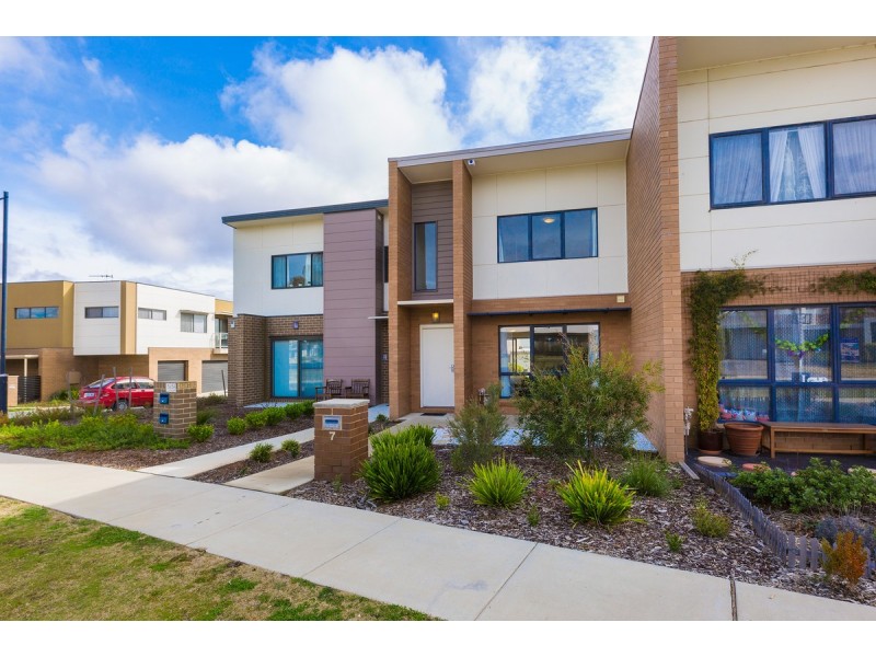 7 Proud Street, Forde ACT 2914