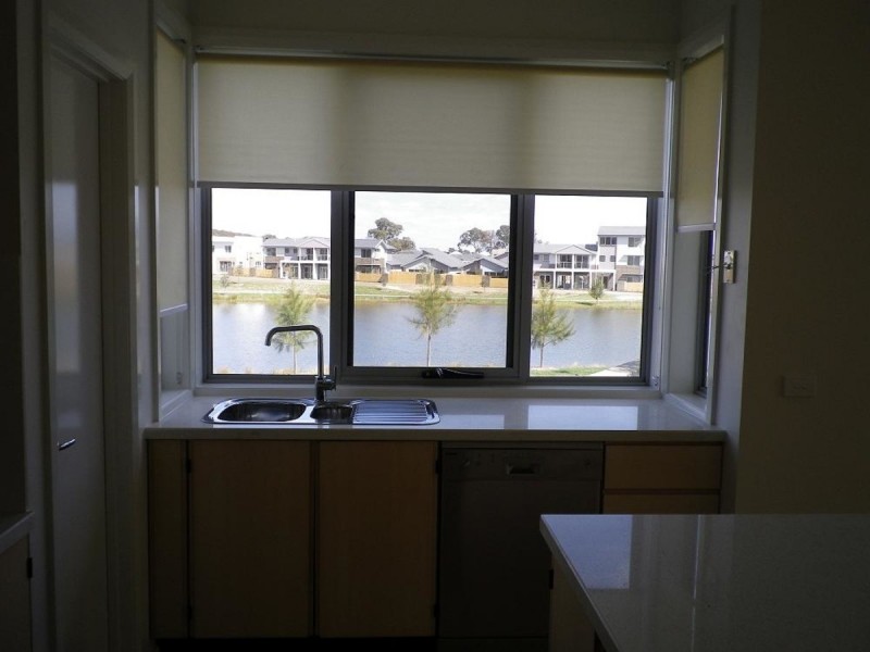 1/30 Tom Nicholus Crescent, Forde ACT 2914