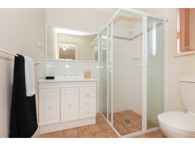 5 Saxby Close, Amaroo ACT 2914