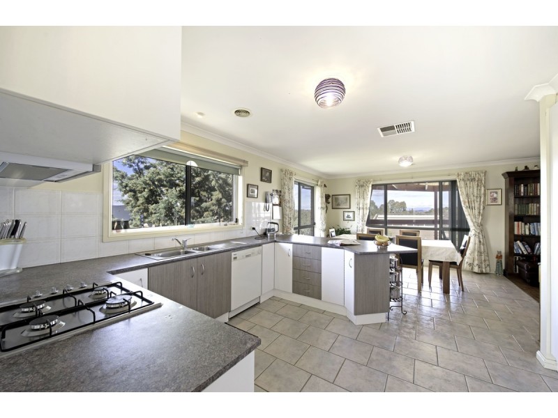 2 Sale Place, Amaroo ACT 2914