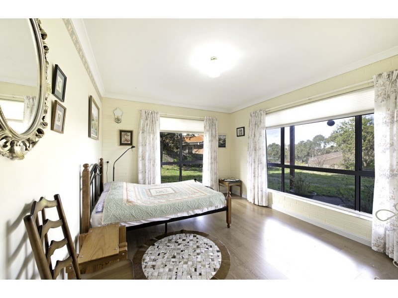 2 Sale Place, Amaroo ACT 2914