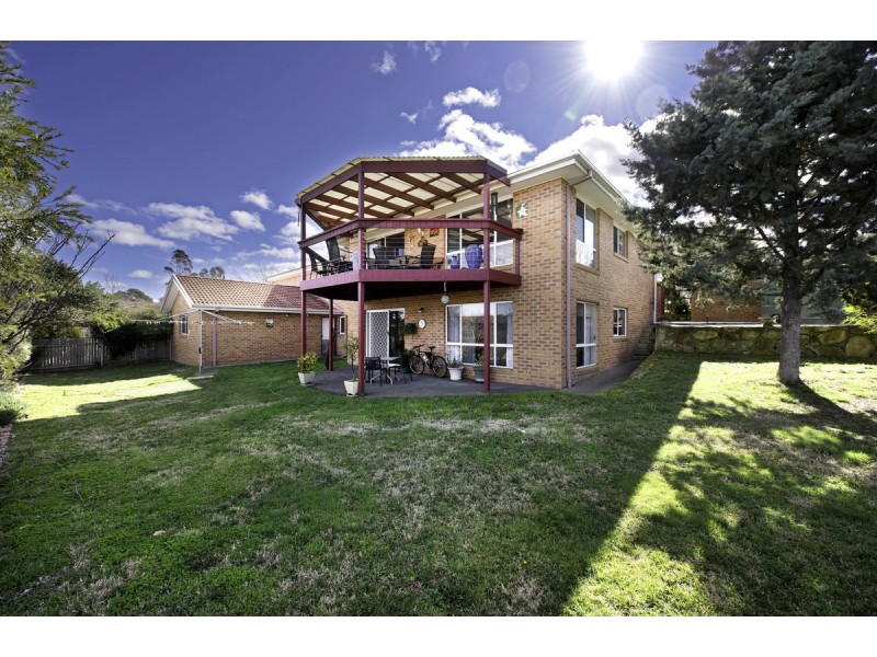 2 Sale Place, Amaroo ACT 2914