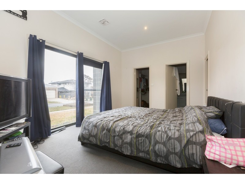 31 Louisa Briggs Circuit, Bonner ACT 2914