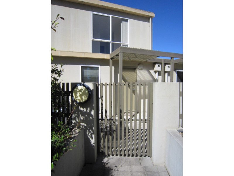 Unit/65/12 Challis Street, Dickson ACT 2602