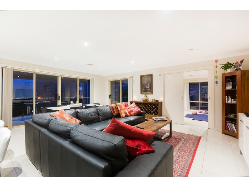 6 Ada Baker Street, Forde ACT 2914