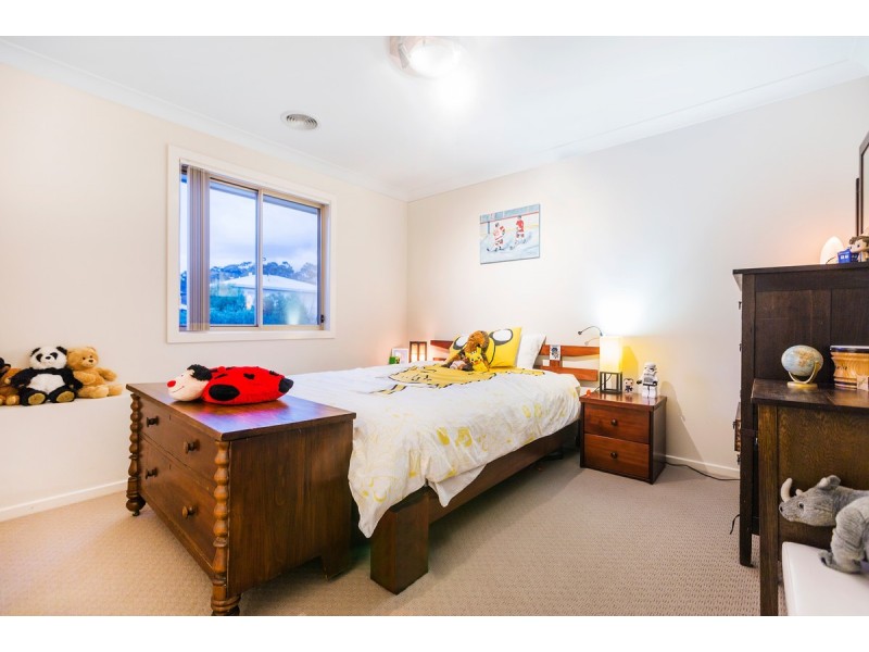 6 Ada Baker Street, Forde ACT 2914