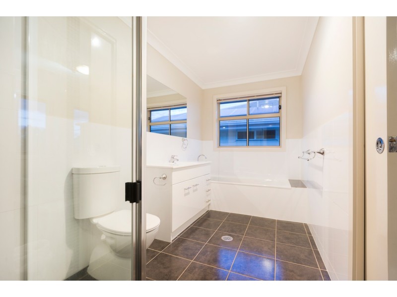 6 Ada Baker Street, Forde ACT 2914