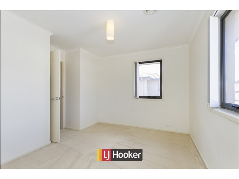 302 Anthony Rolfe Avenue, Gungahlin ACT 2912