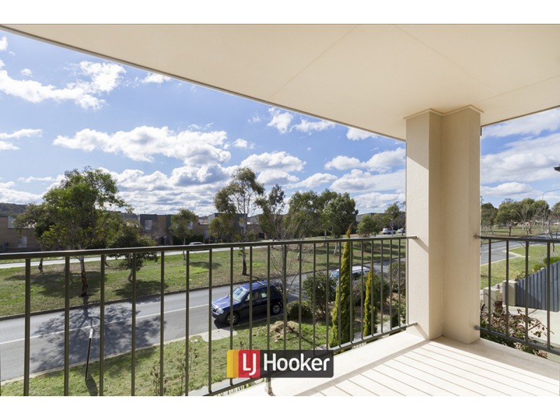 302 Anthony Rolfe Avenue, Gungahlin ACT 2912