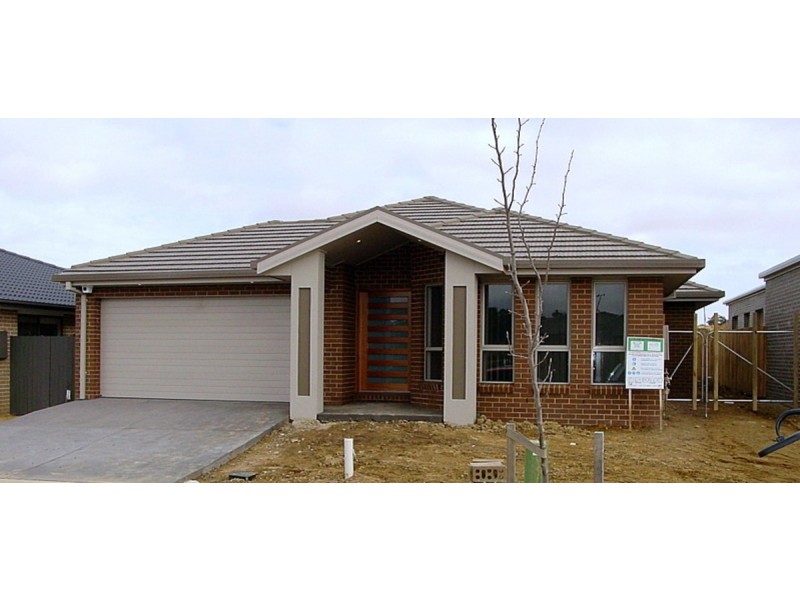 99 Rob Riley Circuit, Bonner ACT 2914