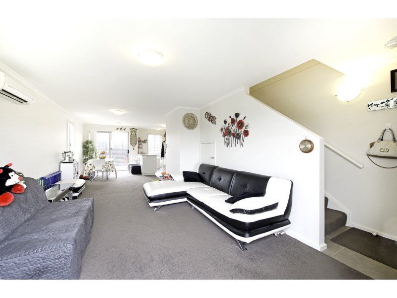 57 Turbayne Crescent, Forde ACT 2914