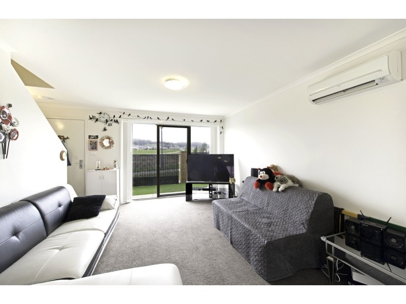 57 Turbayne Crescent, Forde ACT 2914