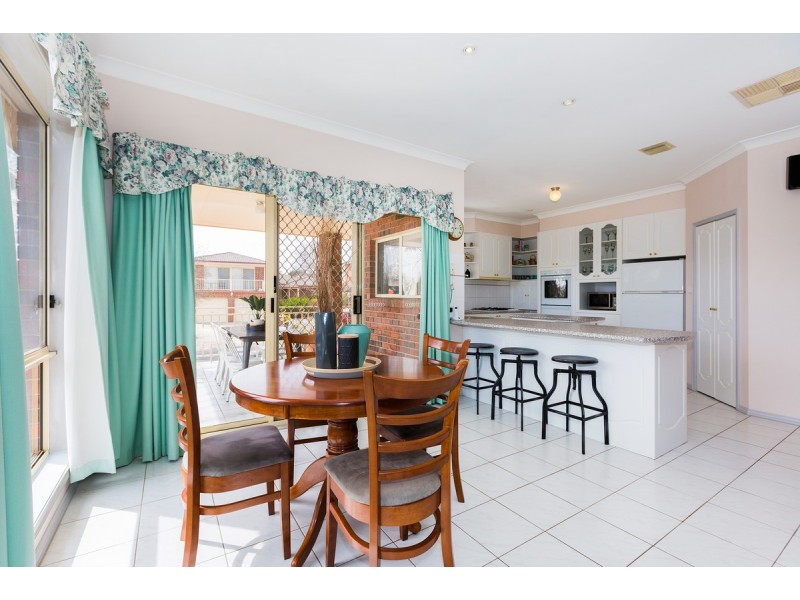 5 Dandenong Court, Palmerston ACT 2913