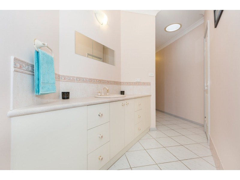 5 Dandenong Court, Palmerston ACT 2913