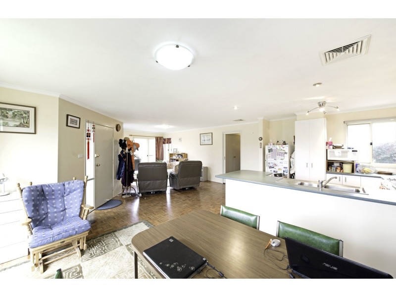 6 Mawalan Street, Ngunnawal ACT 2913