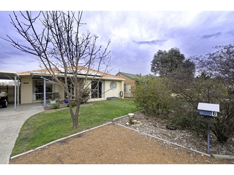 6 Mawalan Street, Ngunnawal ACT 2913
