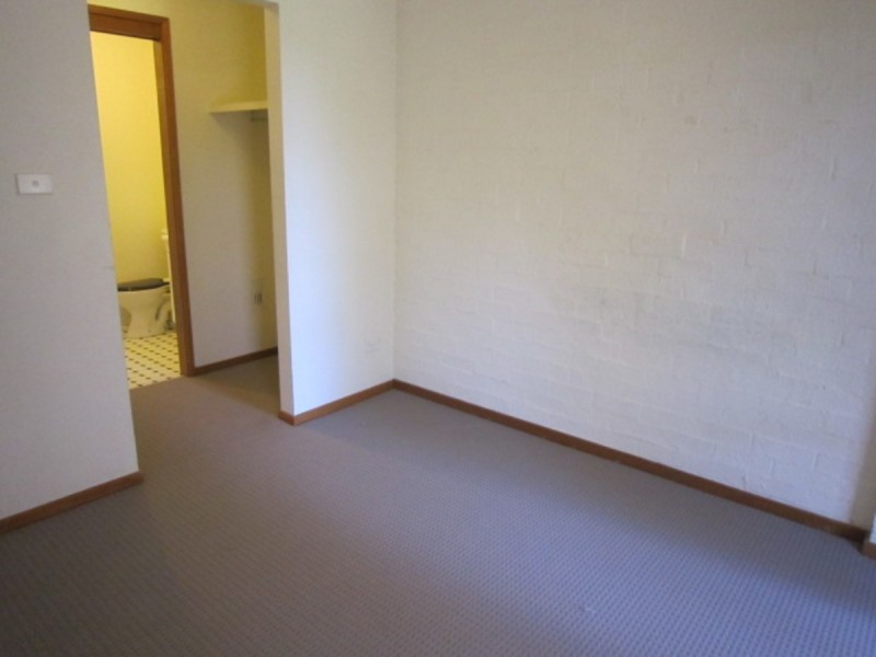 18/11 Flack Street, Holt ACT 2615