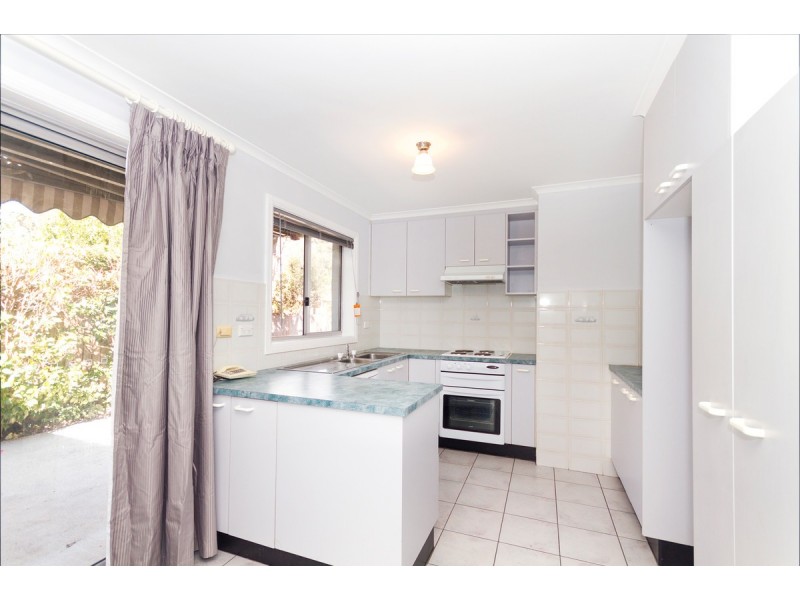 2/42 Werriwa Street, Isabella Plains ACT 2905