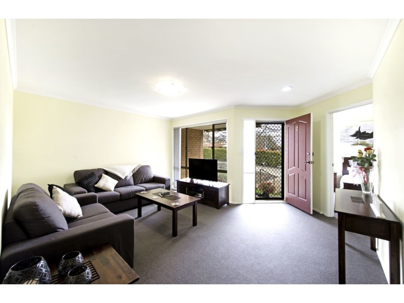 2/170 Kosciuszko Avenue, Palmerston ACT 2913