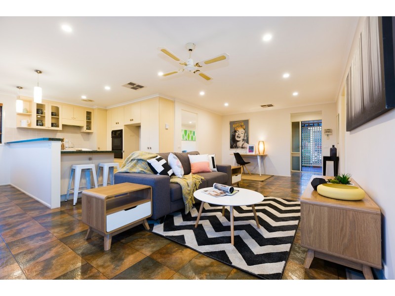 6 Cantle Place, Karabar NSW 2620