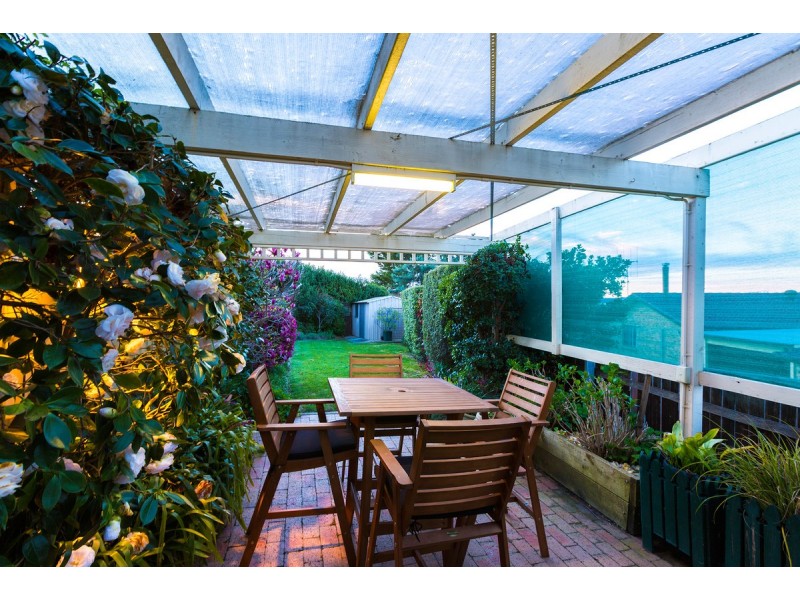 6 Cantle Place, Karabar NSW 2620