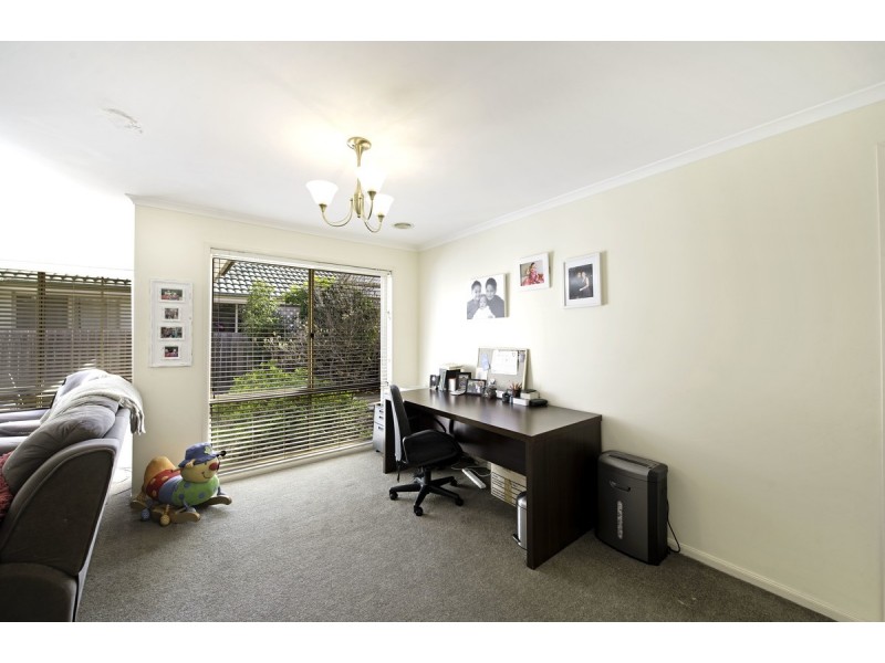 9 Bemm Place, Amaroo ACT 2914