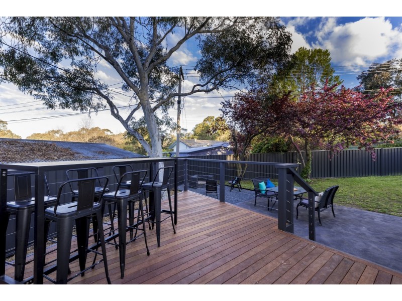 10 Hellyer Street, Holder ACT 2611