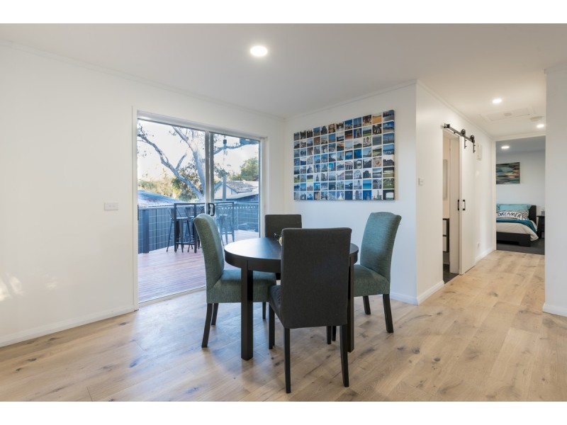 10 Hellyer Street, Holder ACT 2611