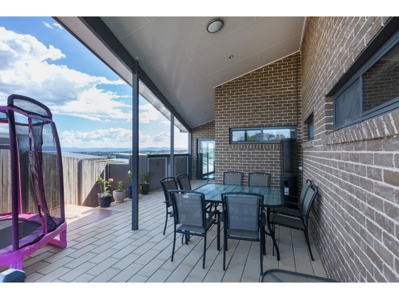 77 Djerrkura Street, Bonner ACT 2914