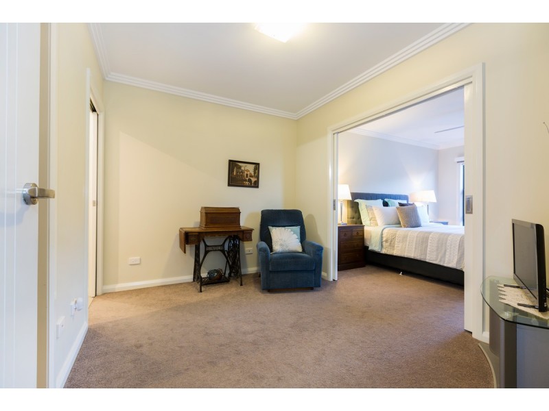 77 Djerrkura Street, Bonner ACT 2914