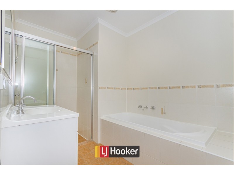 4/3 Sophia Street, Amaroo ACT 2914