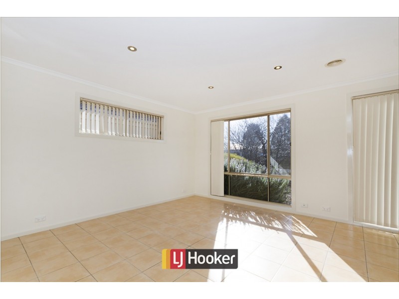 4/3 Sophia Street, Amaroo ACT 2914