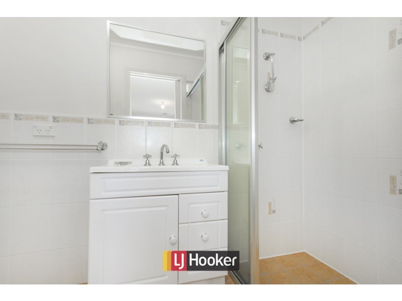 4/3 Sophia Street, Amaroo ACT 2914