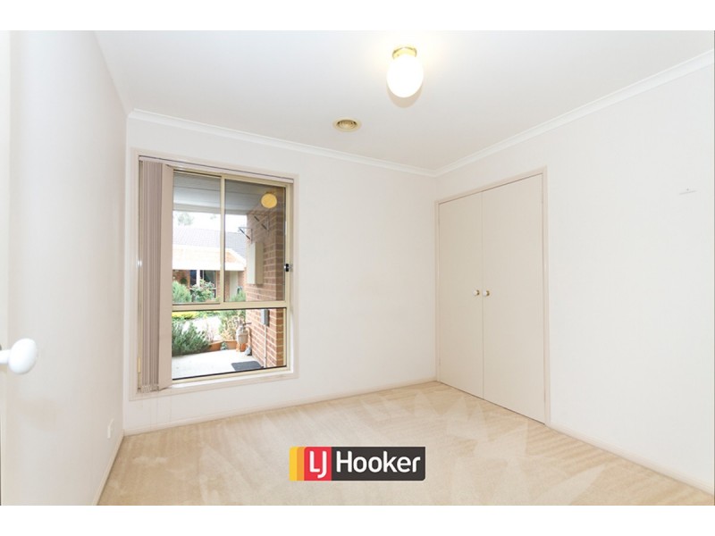 13/2 Lander Crescent, Amaroo ACT 2914