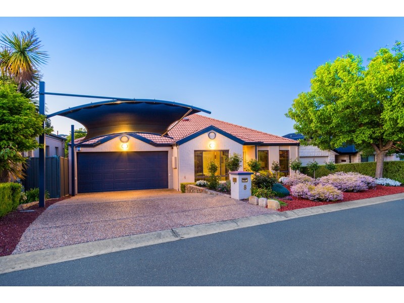 8 Kurrama Close, Ngunnawal ACT 2913