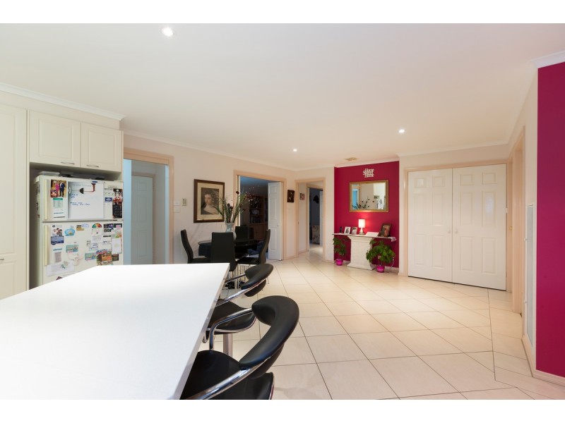 8 Kurrama Close, Ngunnawal ACT 2913