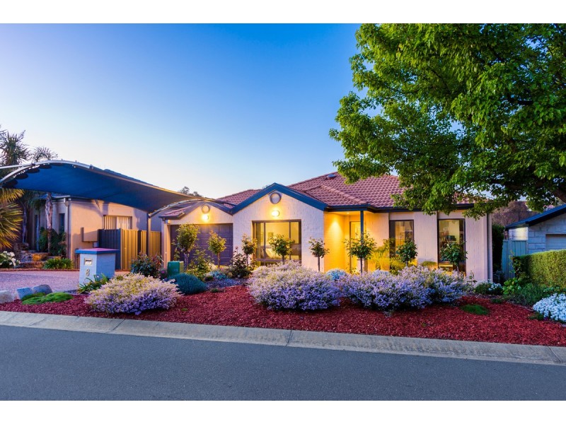 8 Kurrama Close, Ngunnawal ACT 2913